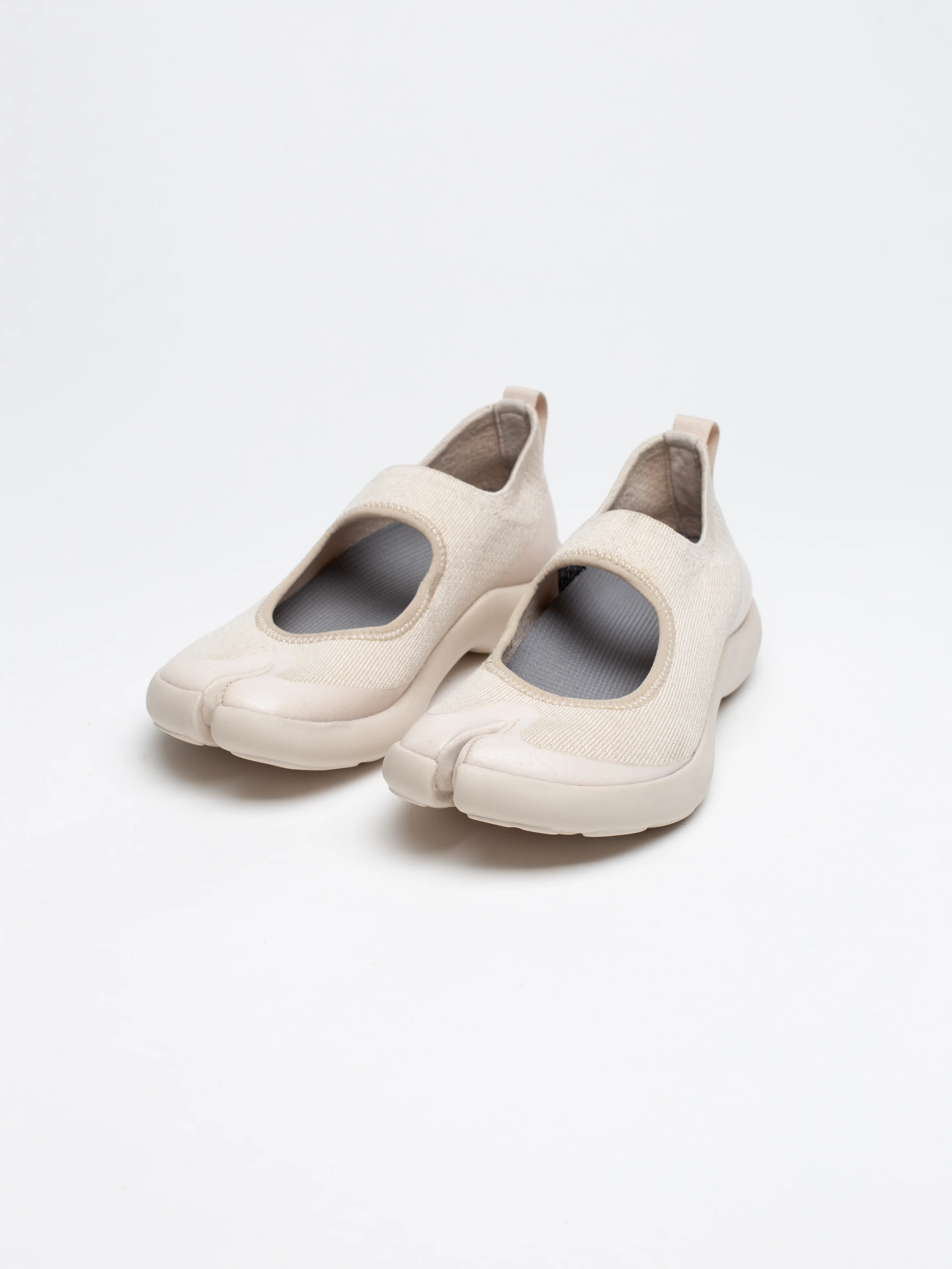 Tabi Sandal Off-White - Image 3
